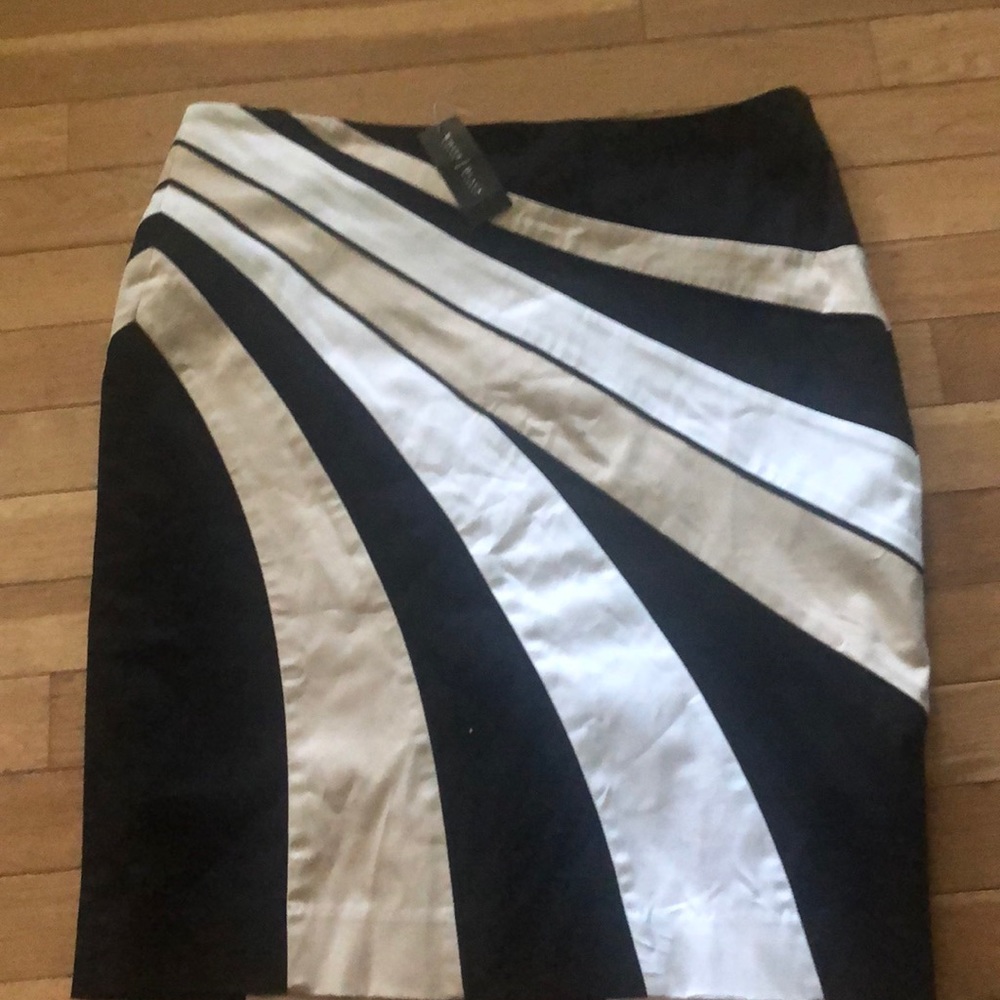 Short skirt